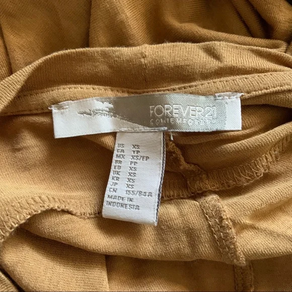 F21 Flowy High-Low Tee - Picture 5 of 6